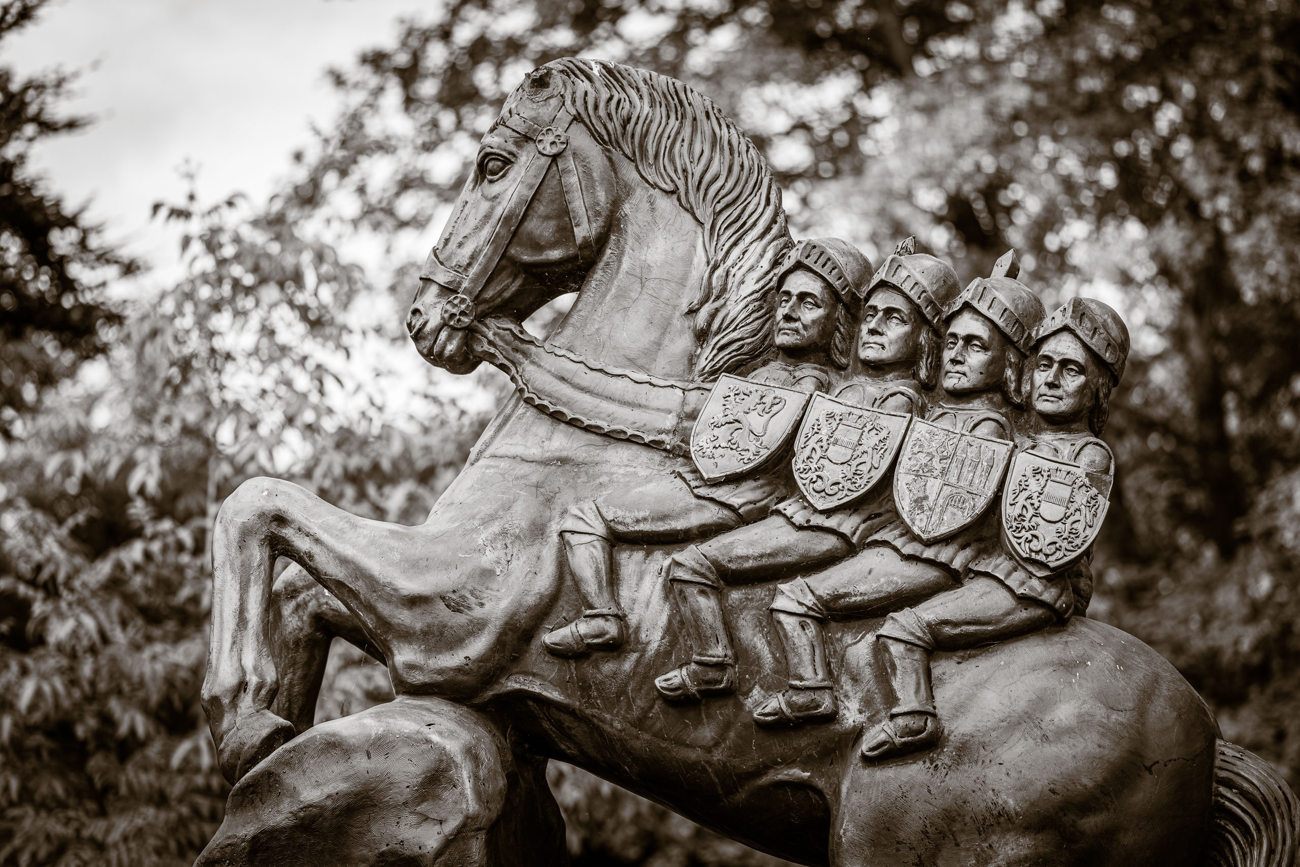 4 Söhne auf der Flucht