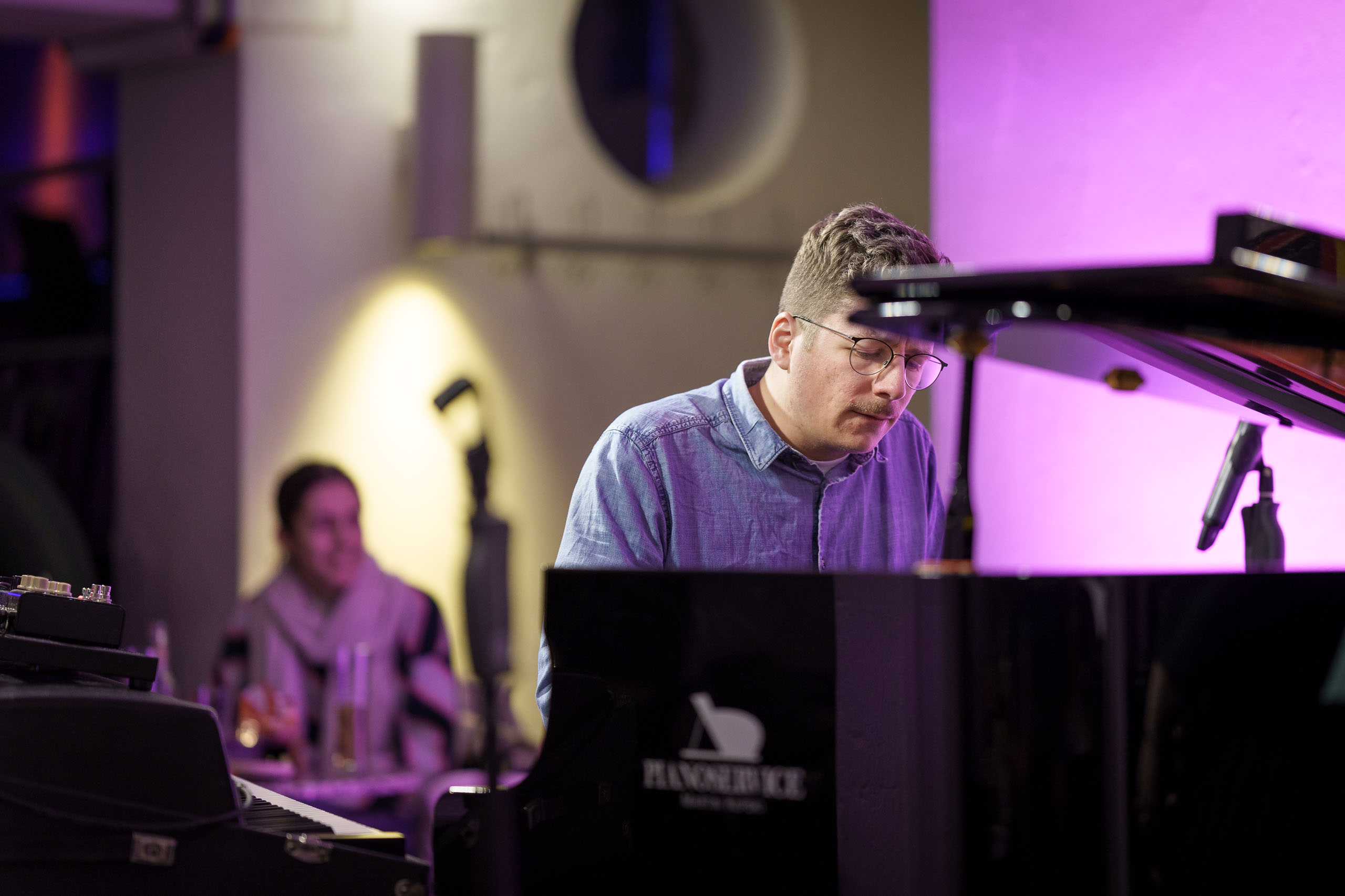 Jan Alexander (Composition, Piano, Rhodes)