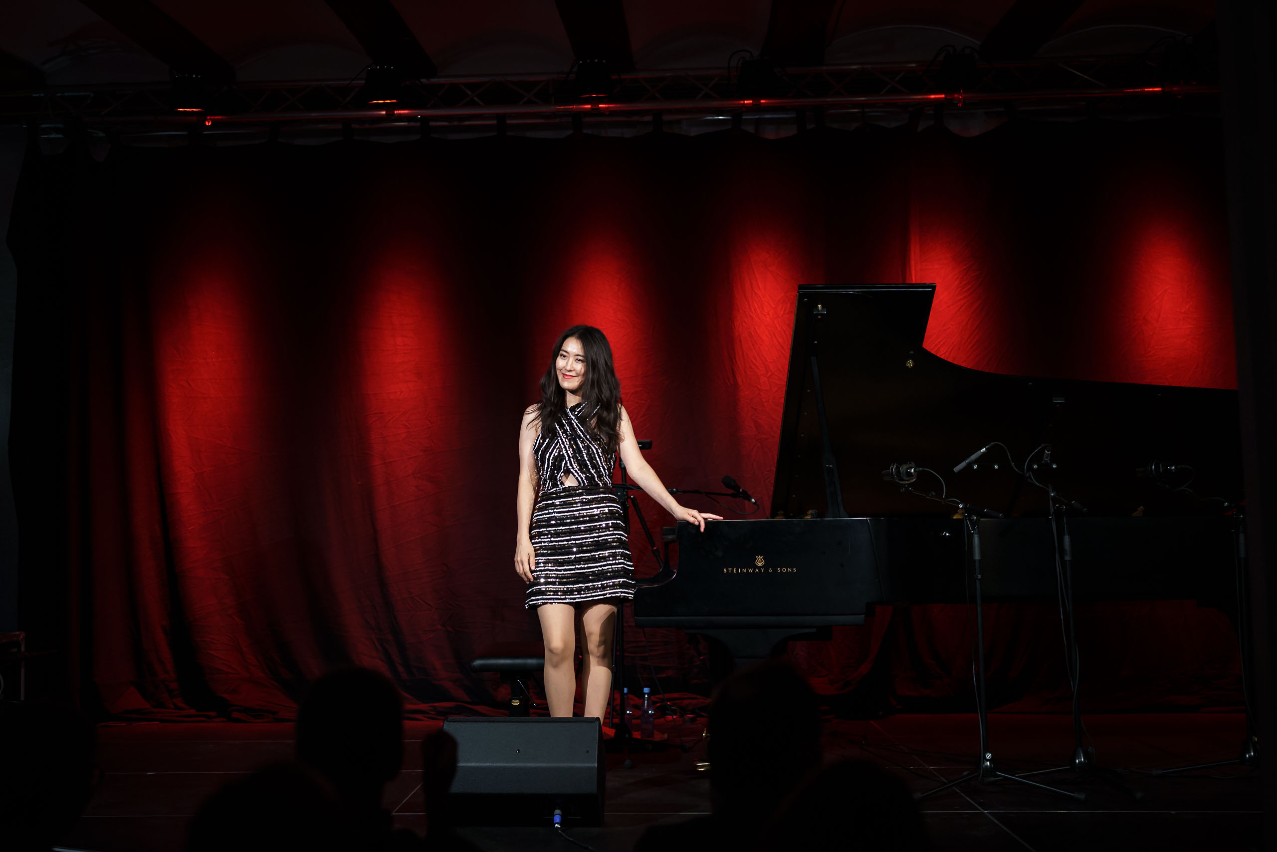 Younee | 23.09.2023 - Schloss Landestrost